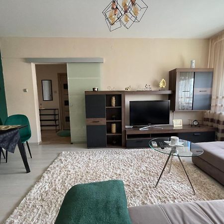 Bella Apartman Debreţin Exterior foto
